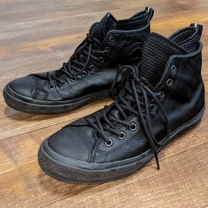 Men's 10.5 black texture leather high top converse
